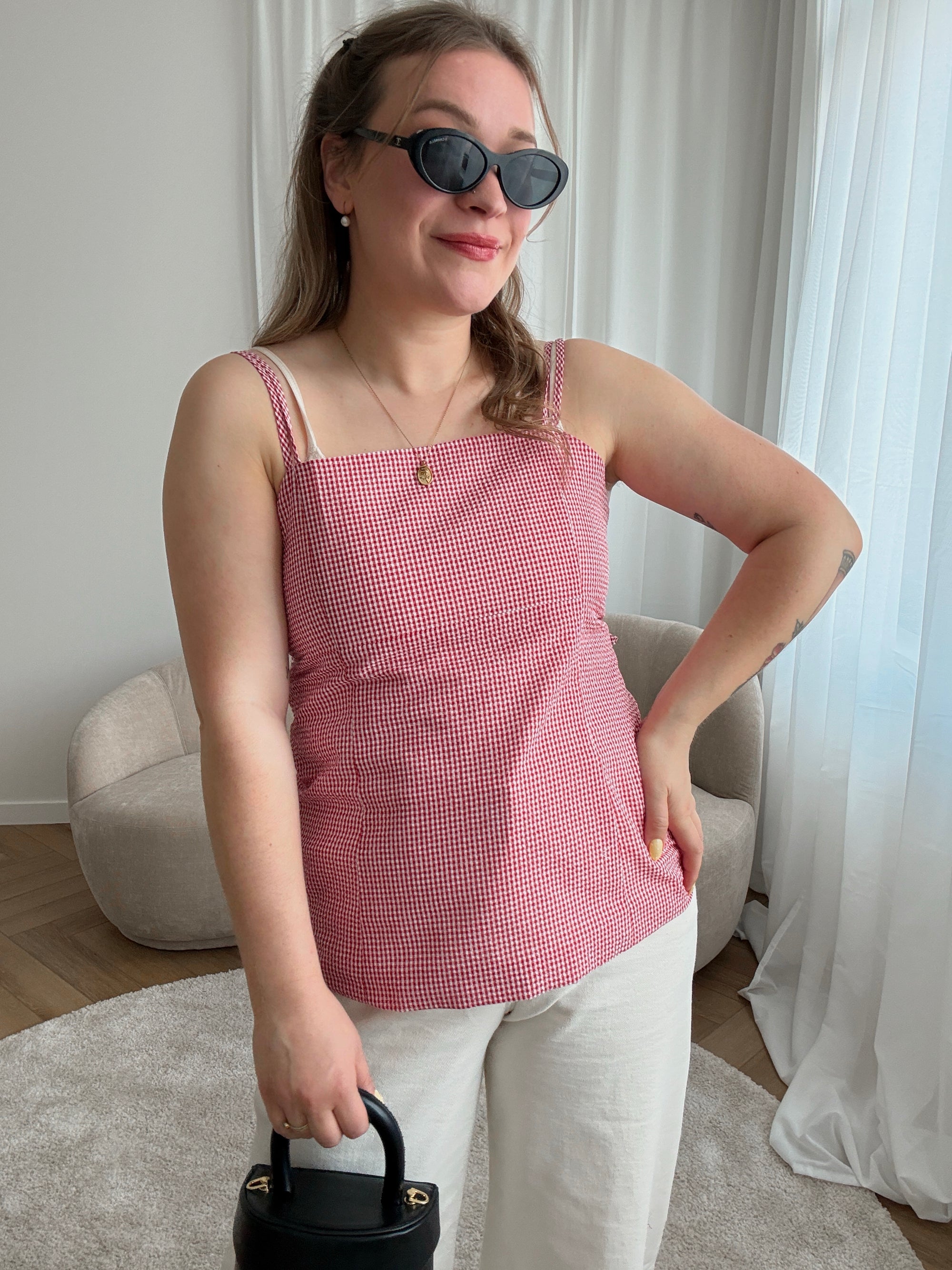 Wynel checked top red
