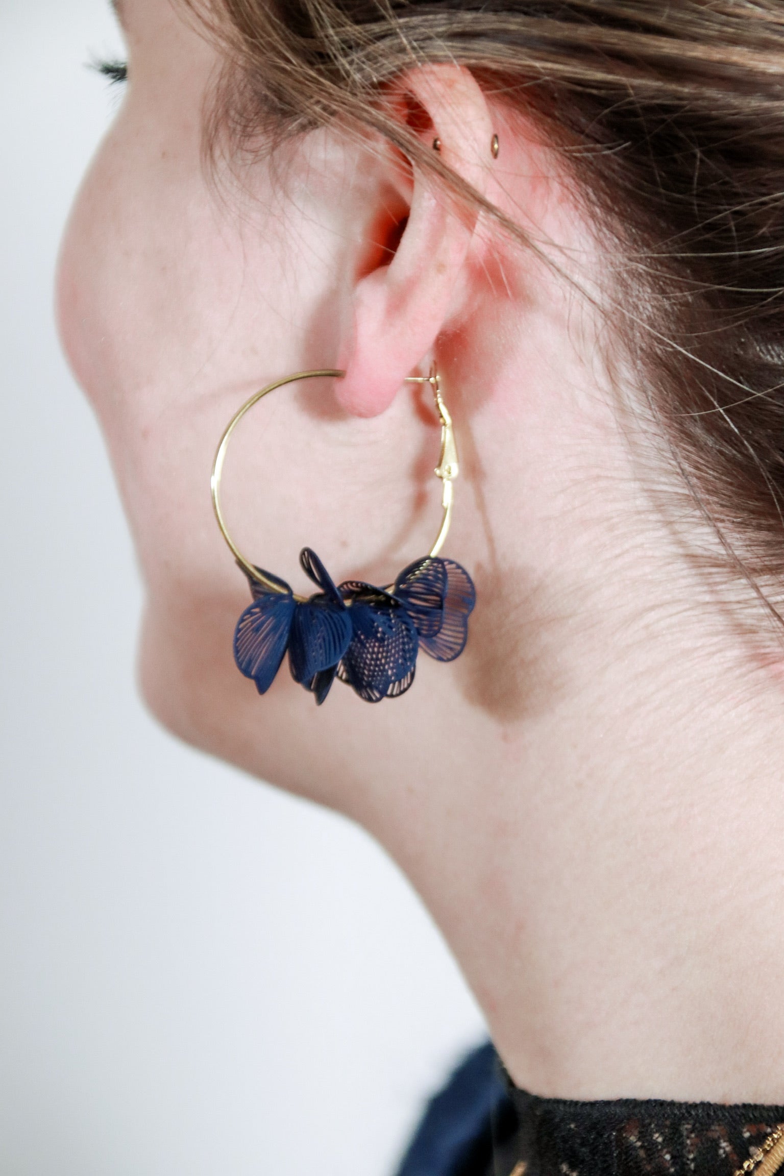 Butterfly hoops navy