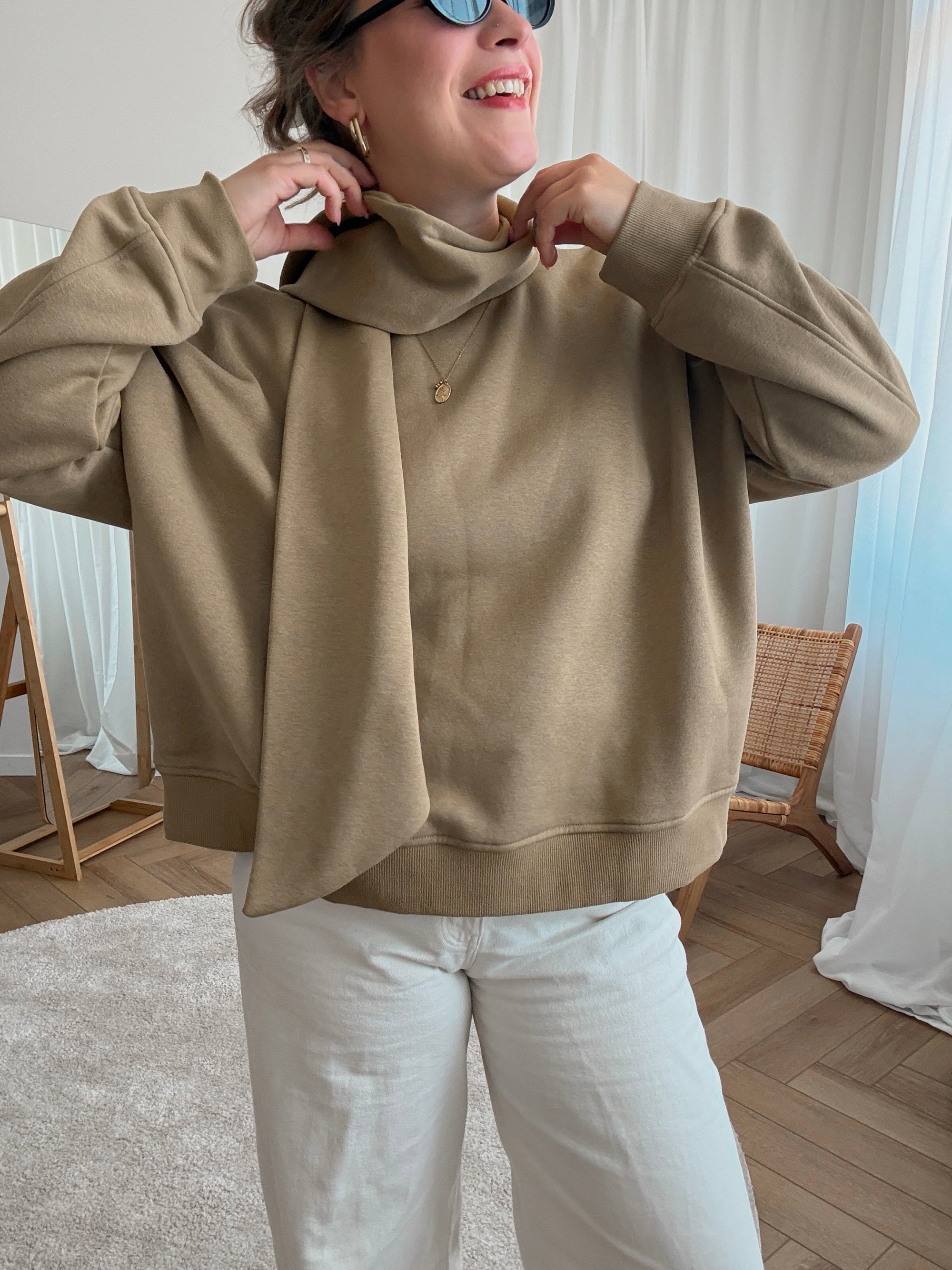 Arina tie sweatshirt -Seed green