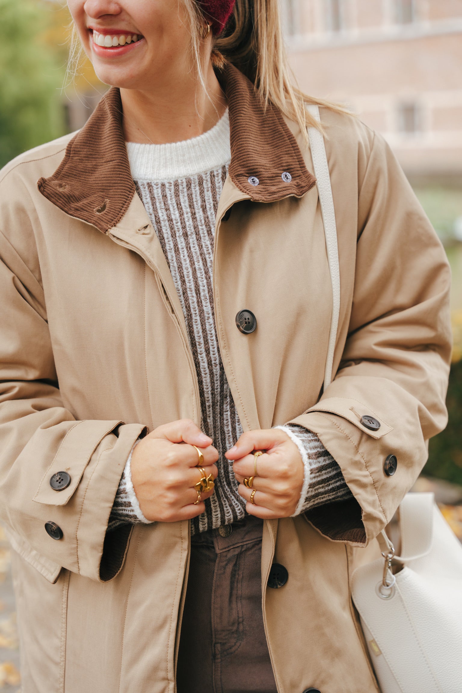 Mira trenchcoat camel