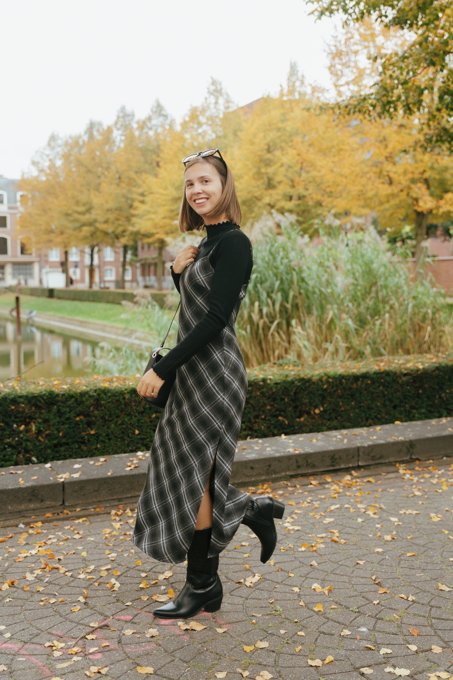 Naïma check dress black