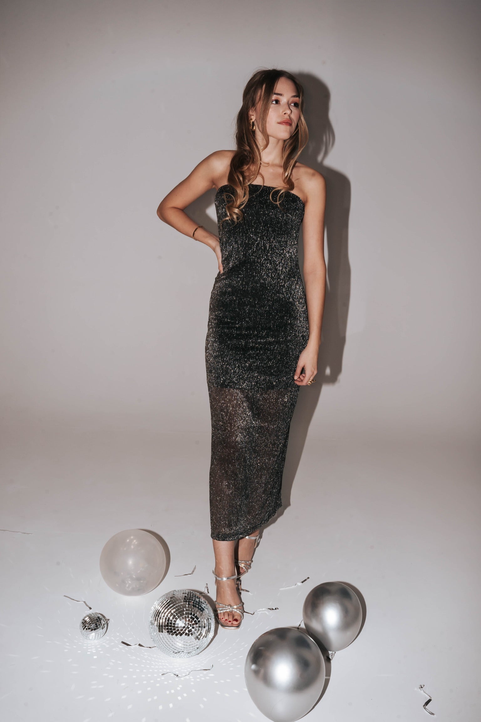 Zohra strapless glitter dress