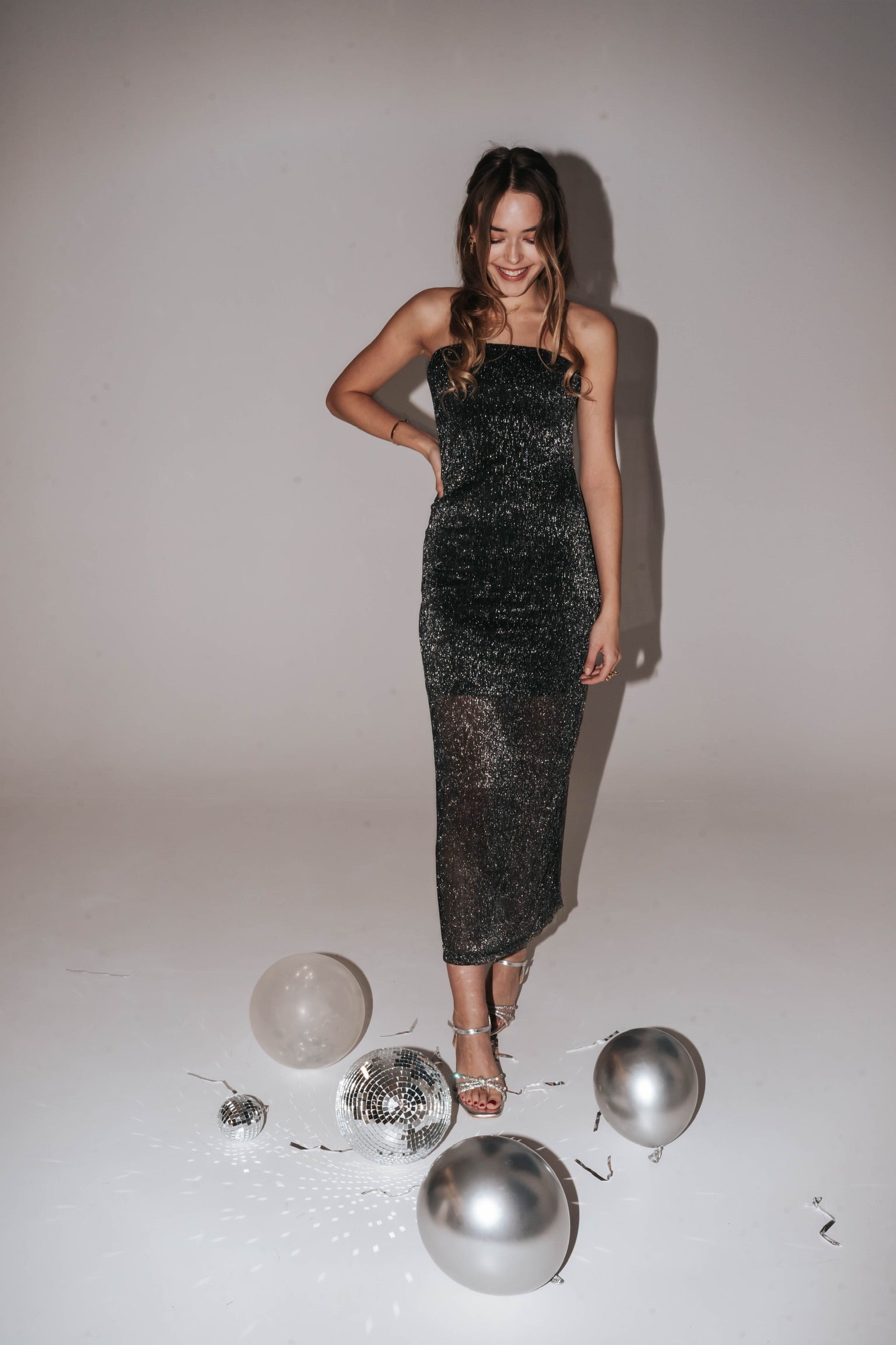 Zohra strapless glitter dress