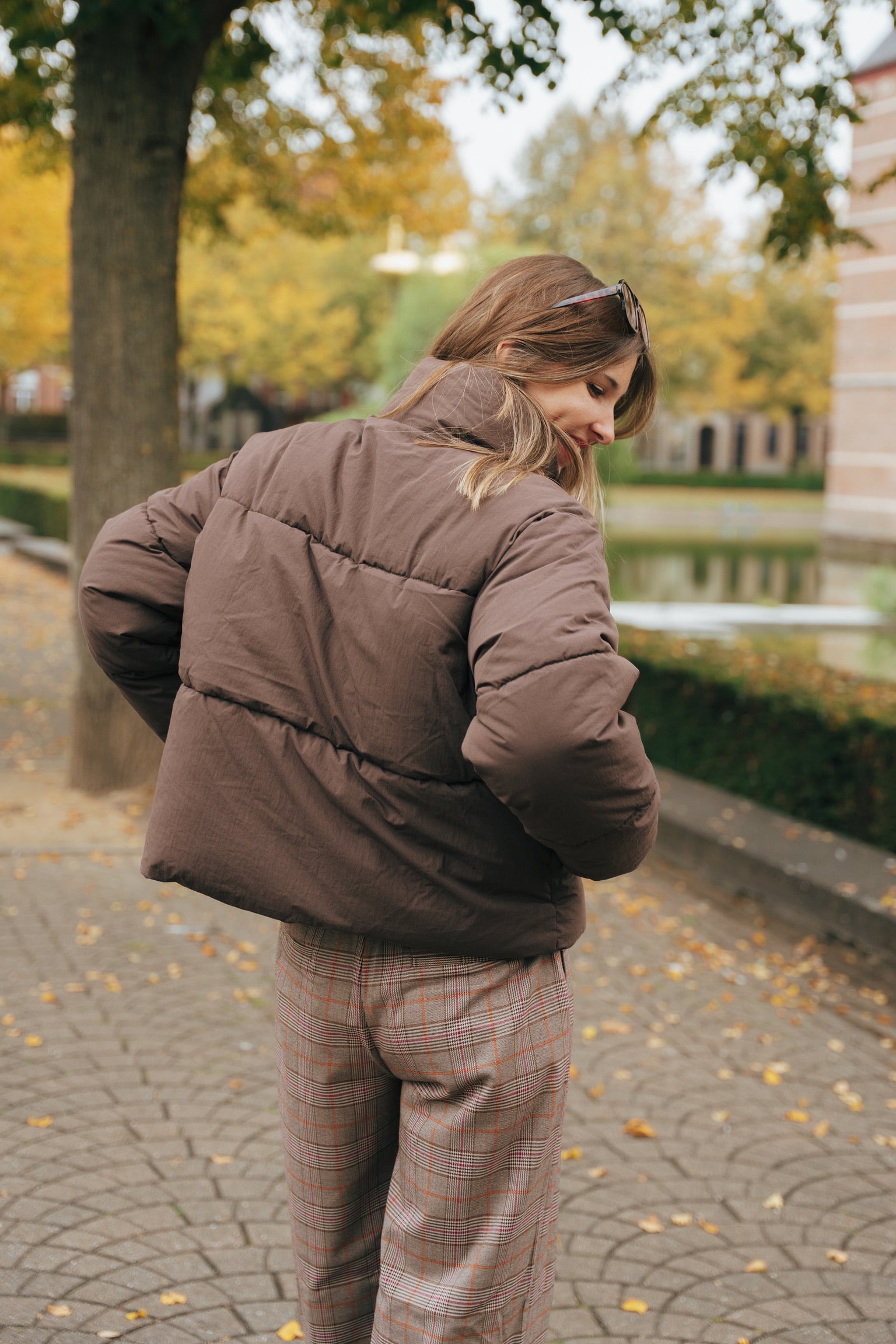 Sonic puffer jacket brown