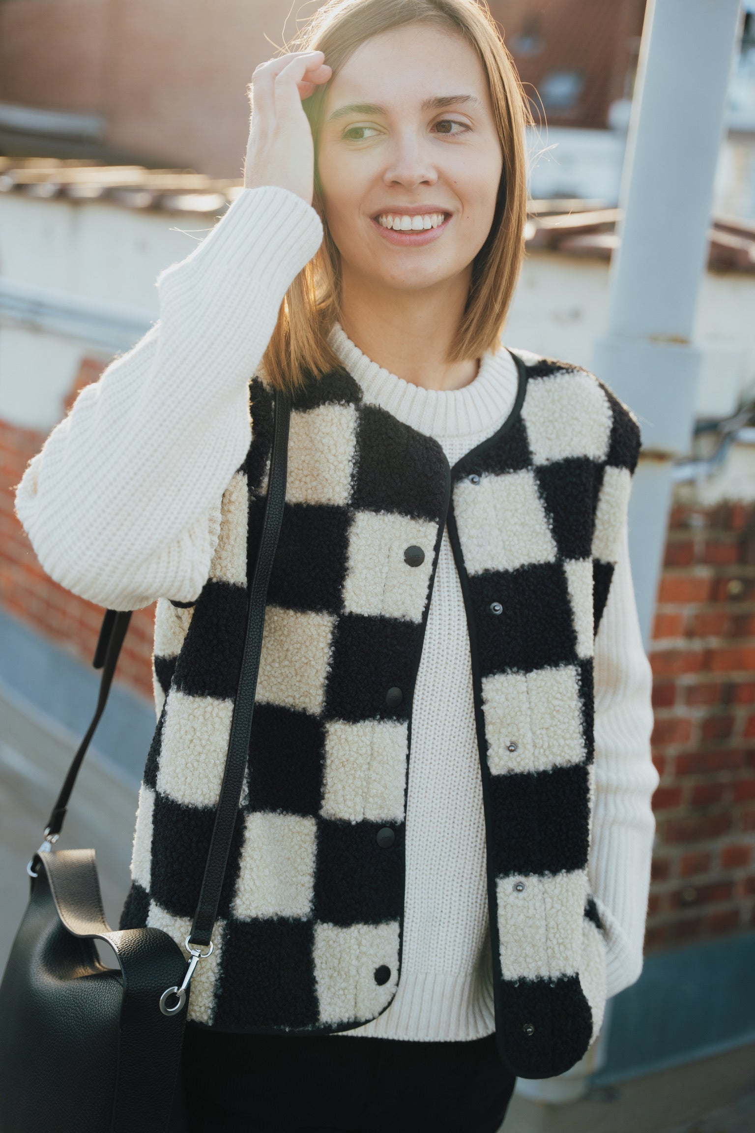 Vera teddy gilet black