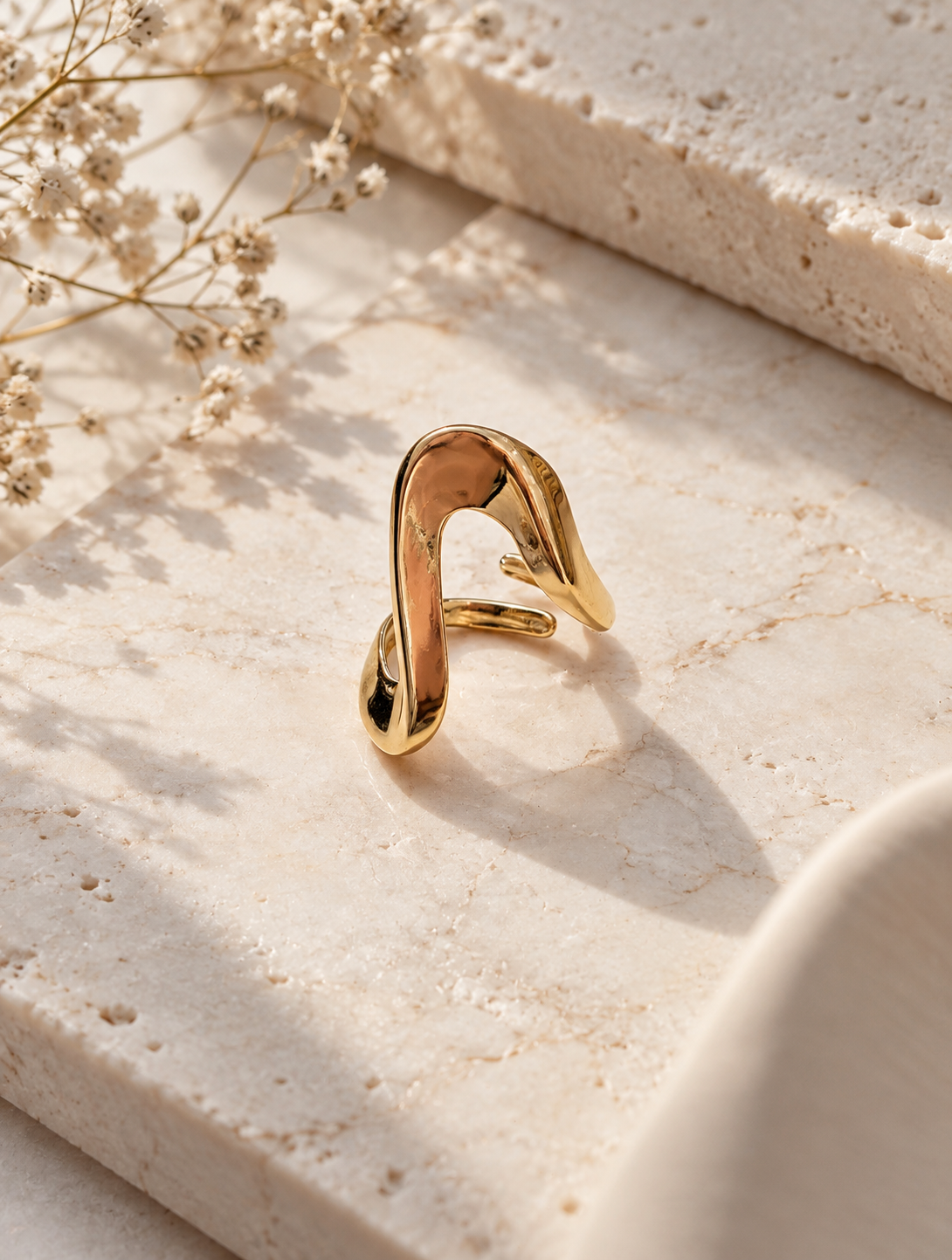 Vesper ring