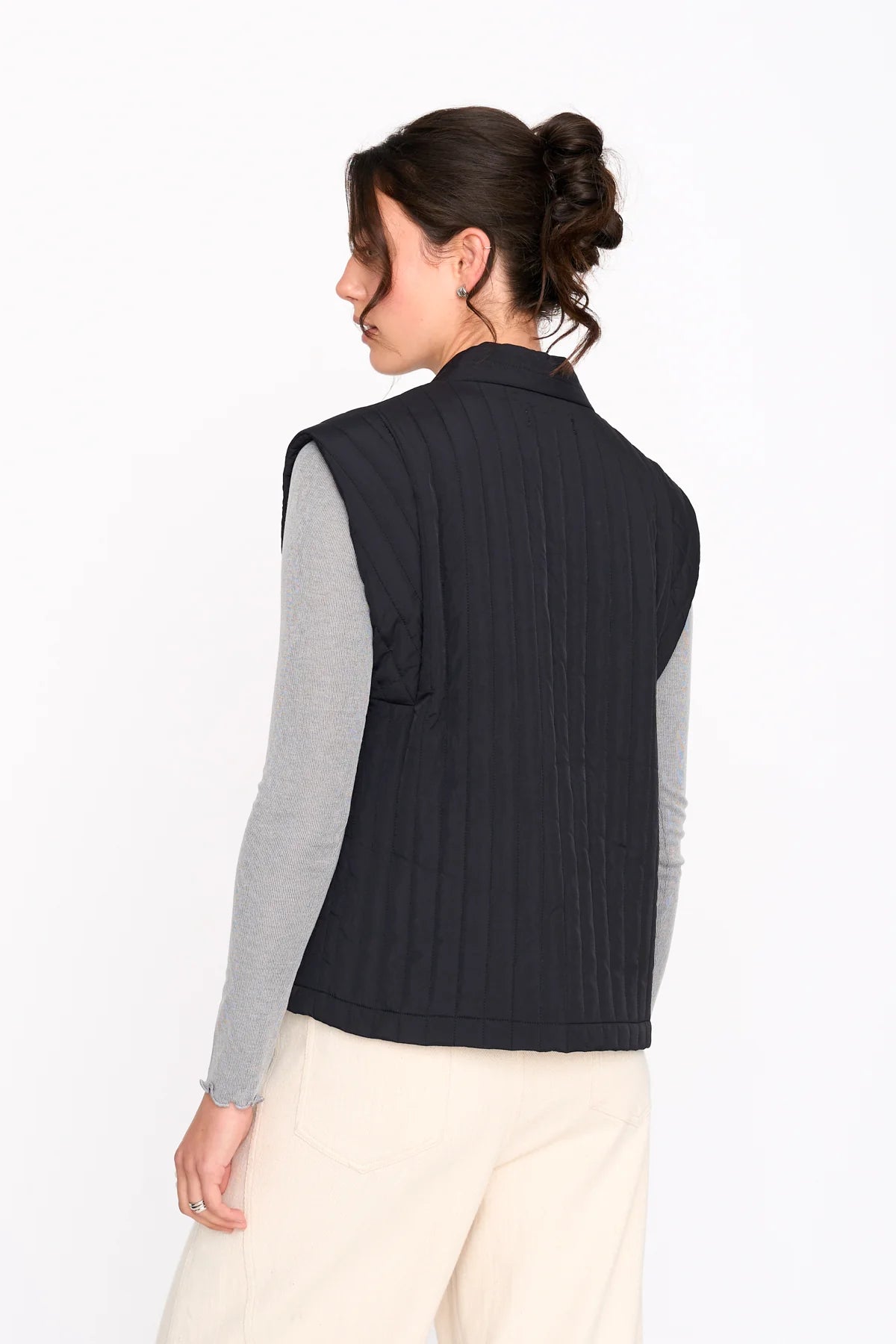 Mila padded gilet black